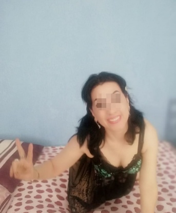 Волшебные руки и магический оральный секс - это лишь часть моих услуг. Я умею создавать атмосферу изысканного удовольствия. Позволь мне погрузить тебя в мир наслаждения и разрешить все твои фантазии стать яркой реальностью. Посмотри на мои фото и убедись, насколько я привлекательна. 📷
🌃 Живу в Москве и готова побаловать тебя в любой удобный для тебя момент. Я действительно опытная и знаю, как доставить тебе настоящее удовольствие. Мои клиенты всегда остаются довольными и возвращаются ко мне снова и снова. Мы можем насладиться вместе нежным эротическим массажем, игривыми ролевыми играми или жарким сексом. Ты заслуживаешь только лучшее, и я обеспечу тебя этим. 💋
💬 241, 42 года