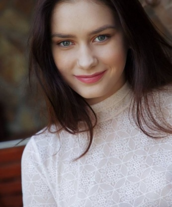 Мое тело скрывает множество тайн и возможностей для наслаждения. Встречи со мной - это настоящий фейерверк страсти и удовольствия. Я готова погрузить тебя в мир сексуальных фантазий и исполнить все твои желания. У меня есть множество отличных отзывов от довольных клиентов, которые оценили мое умение доставлять удовольствие. 💋 Убеждаю, после встречи со мной, ты останешься доволен и захочешь вернуться в мои объятия снова. Давай сделаем твои фантазии ярче и душу счастливее! Позвони мне и я сделаю твои мечты реальностью. 🌟💫 11074, 23 года